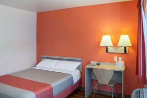 Motel 6-Ukiah, CA - Chambre