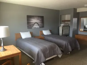 The Red Door Resort - Chambre