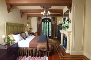 Ledson Hotel & Zina Lounge - Chambre