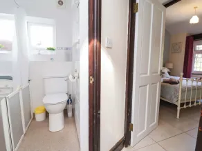 Ty Cerrig - Baño