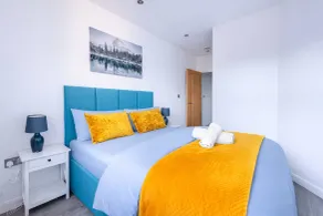 Modern Leicester 1-Bed Fast Wi-Fi - Rum