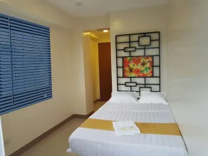 Bakasyunan Inn Laoag - Room