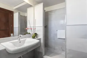 Apartamentos la Buganvilla - Bad