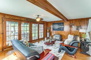 Michigan Lakefront Retreat w Kayaks & 2 Decks - Interiør