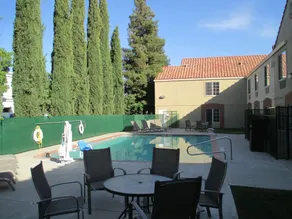 Best Western Brentwood Inn - Pool