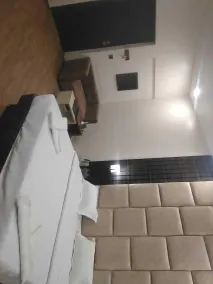 Hotel New Grand - Zimmer