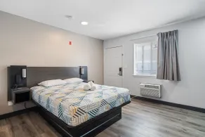 Southern Suites Pensacola Mobile Hwy - Room