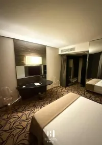 Iris Hotel - Habitación