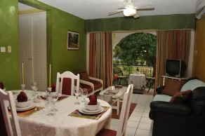 Marchabell by the Sea E22 - Living area