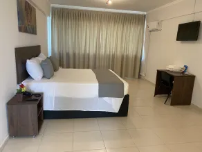 Miami Hotel by H Hotéis - Business - Chambre