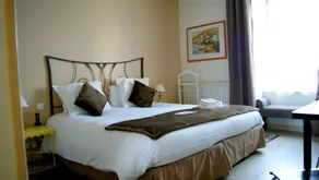 Le Saint Eloi - Zimmer