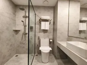 Forum Hotel Penang - Bathroom