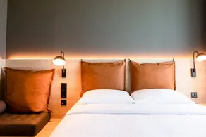 Moxy Plymouth - Chambre
