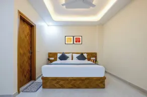 Yashobhoomi Inn - 500 mtr from Yashobhoomi Dwarka Gate no 6 - Quarto