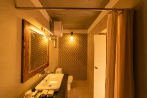 Madho Bagh - Bathroom