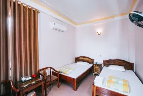 Thành Loan Hotel - Chambre