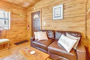 Walk to White River: Cotter Cabin w/ Fire Pit! - Innenbereich