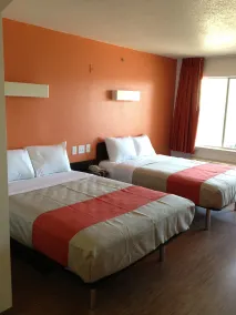 Motel 6-Grand Prairie, TX - Near Six Flags Drive - Værelse
