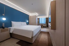 深圳罗湖口岸国贸桔子水晶酒店 - Room