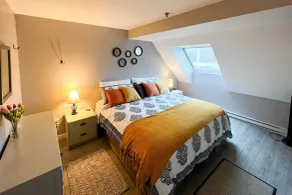 Luxury Condo with Garage Parking and Pool - Innenbereich