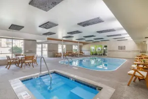 EverSpring Suites - Piscine