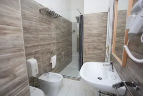 Hotel Vergilius Billia - Badeværelse