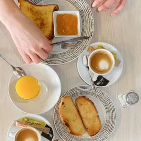 Hotel Lindaraja - Restaurant