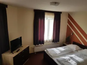 City Hotel Agoston - Værelse