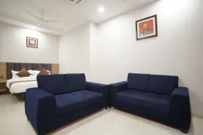 Hotel Krishna Inn - Room