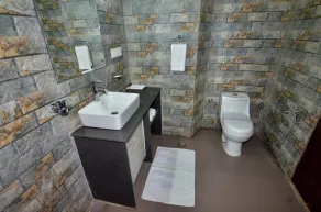 Uttarakhand Resort - Badezimmer