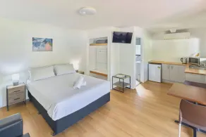 RAC Busselton Holiday Park - Room