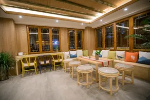 Stay in joy Boutique Inn - Lobby sitting area
