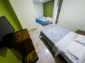 DC Suites Aeropuerto - Room