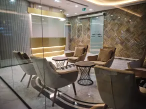 Ambassador Spa & Beauty Airport Lounge - Salottino della hall