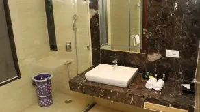 Hotel Lakhdatar - Badezimmer