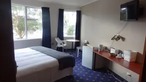 The Wharf Hotel - Zimmer
