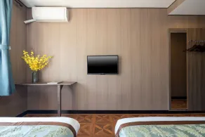 East Sacred Hotel Leo handles coverd丨2mins walk to the Metro丨Nearby Forbidden Square丨Free Pick-up for 7nights more丨Rooftop Chill - Værelse