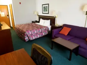 Rodeway Inn Urbana Champaign University Area - Chambre