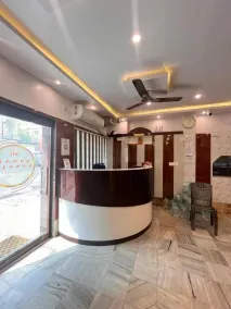 Hotel Holiday Home - Lobby