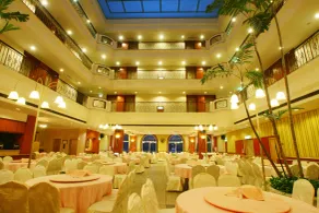Life Leisure Resort - Restaurant