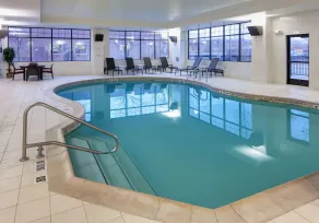 Embassy Suites by Hilton Anchorage - Pool