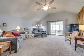 Game Room & Outdoor Fun - Gilead Lake Getaway! - Interior