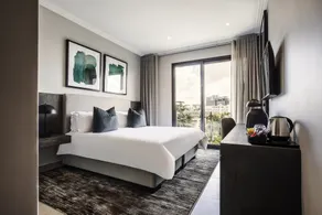 The Catalyst Apartment Hotel by NEWMARK - Room