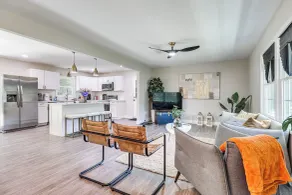 Updated Wilmington Home Near Intracoastal Access - Intérieur
