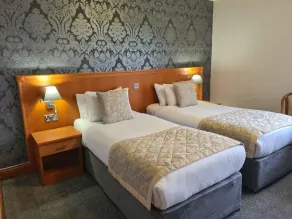 Leitrim Marina Hotel - Room
