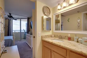 Pool Access: Waterfront Hudson Condo! - Innenbereich