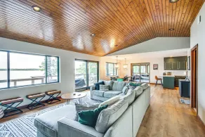 Private Beach & Dock: White Sand Lake Retreat! - Interiør