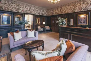 Rowton Castle - Recepción
