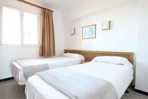 Aparthotel Niu d´Aus - Chambre