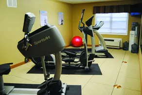 Microtel Inn & Suites By Wyndham Mineral Wells/Parkersburg - Sala de fitness